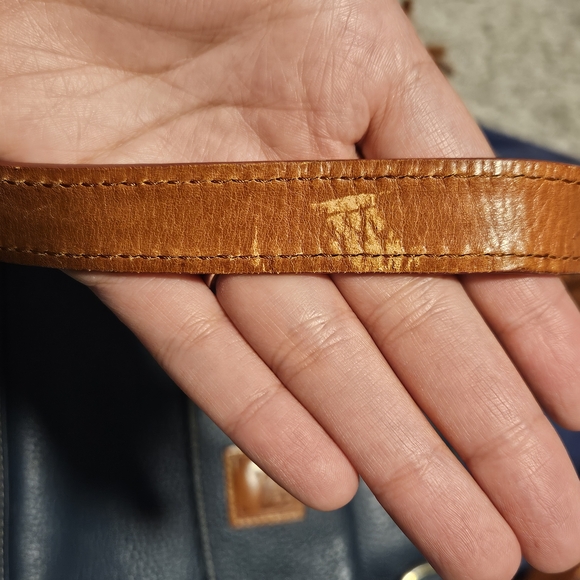 NWT - Vintage Dooney & Bourke Navy and Tan Leather Satchel - Picture 9 of 13